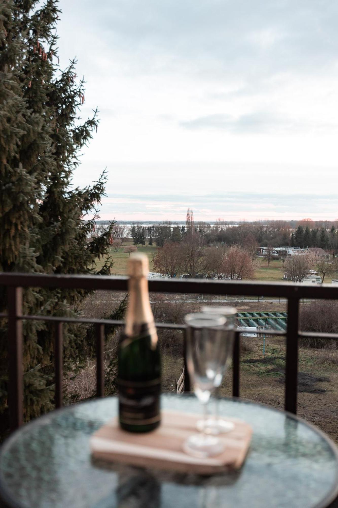 Hotel Rozkos Česká Skalice Стая снимка